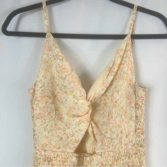 Mable Lyssi Floral cottagecore Smocked Spaghetti Strap Mini
Dress M  Cream - Picture 4 of 16